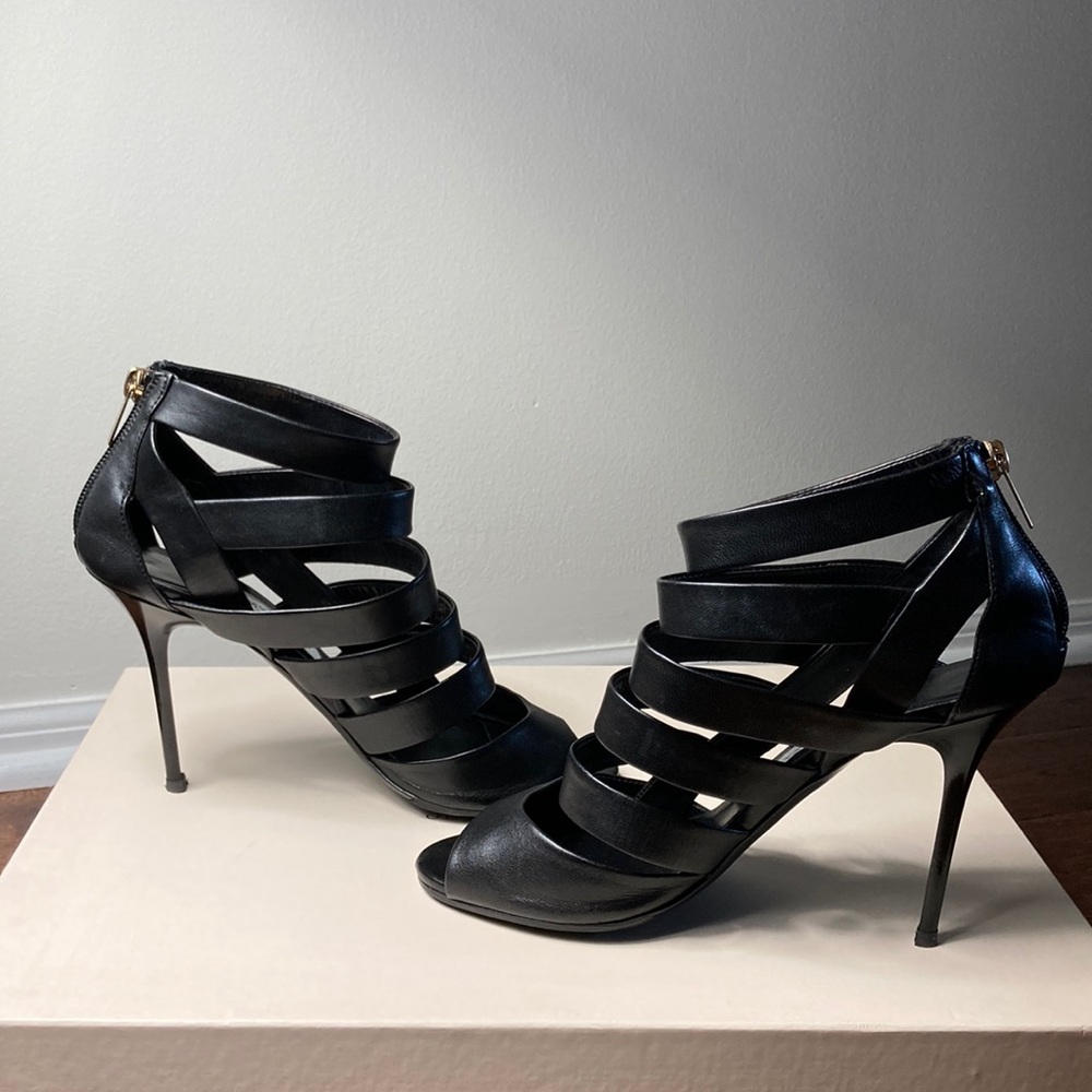 Jimmy Choo 4”heels